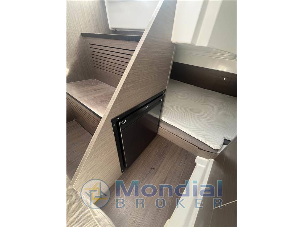 Beneteau Flyer 9