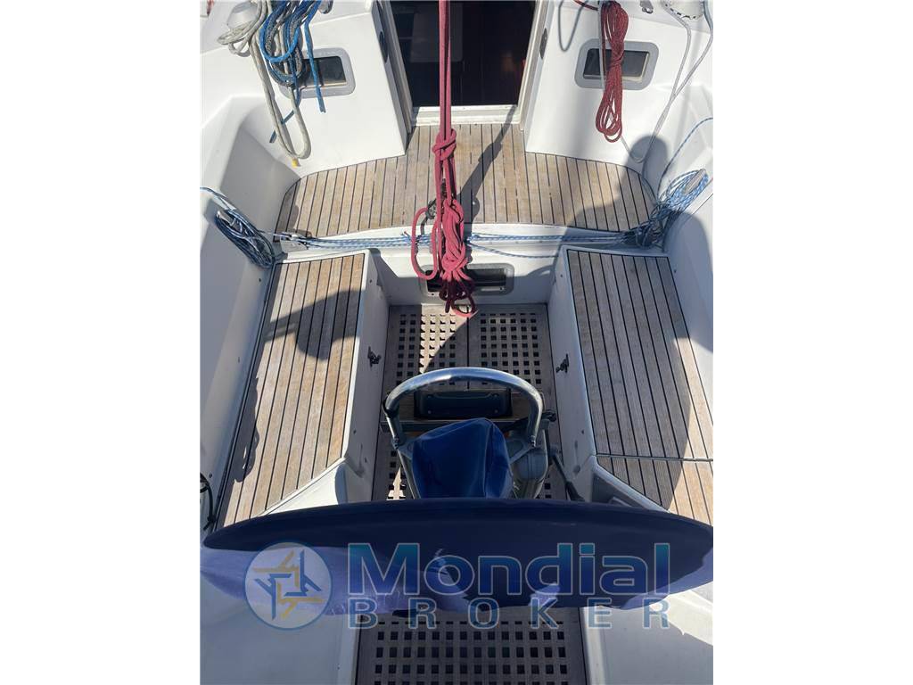Beneteau First 375