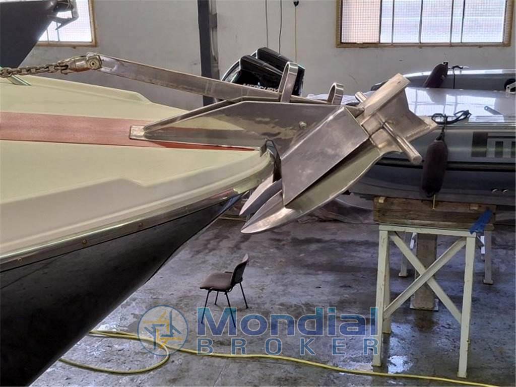 Riva Black corsair 60