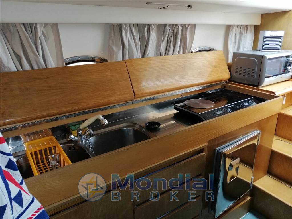 Azimut Az 38 open