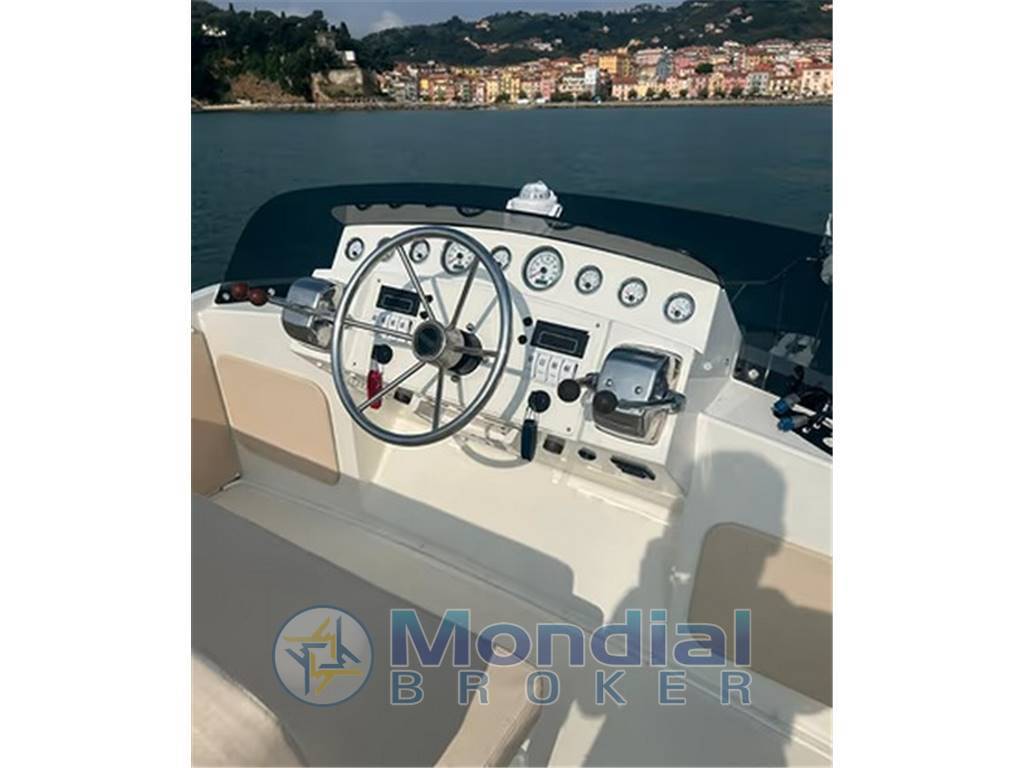 Bertram 28 convertible