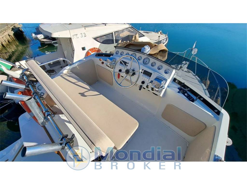 Bertram 28 convertible