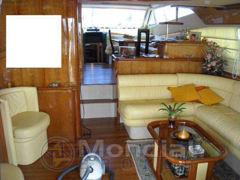 Ferretti 680