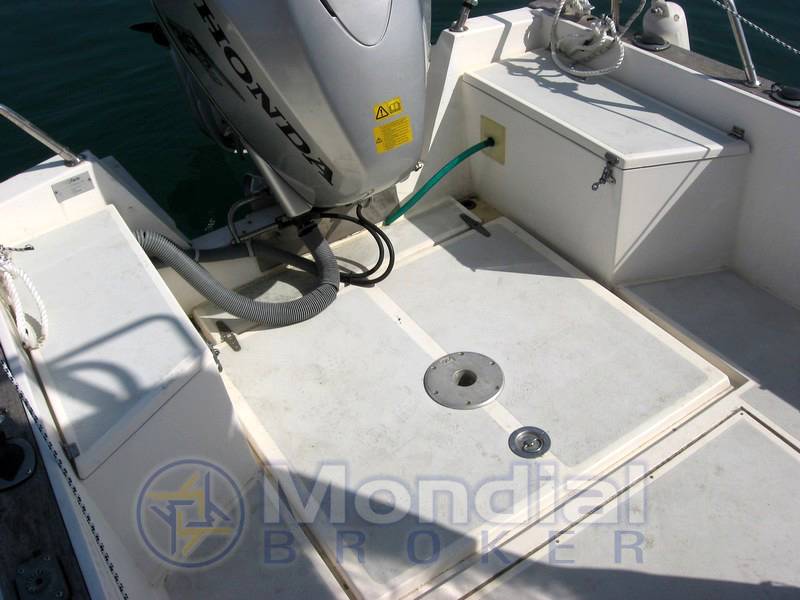 Polyform Barracuda 24 fb