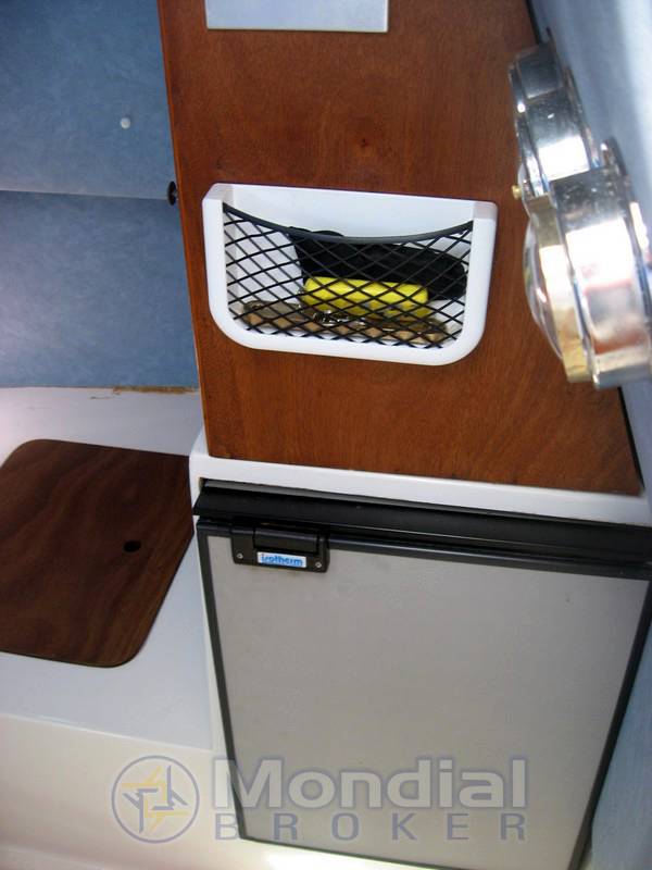 Polyform Barracuda 24 fb