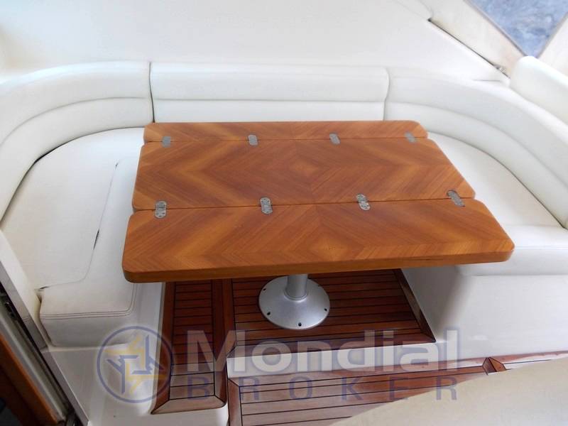 Uniesse 42 open