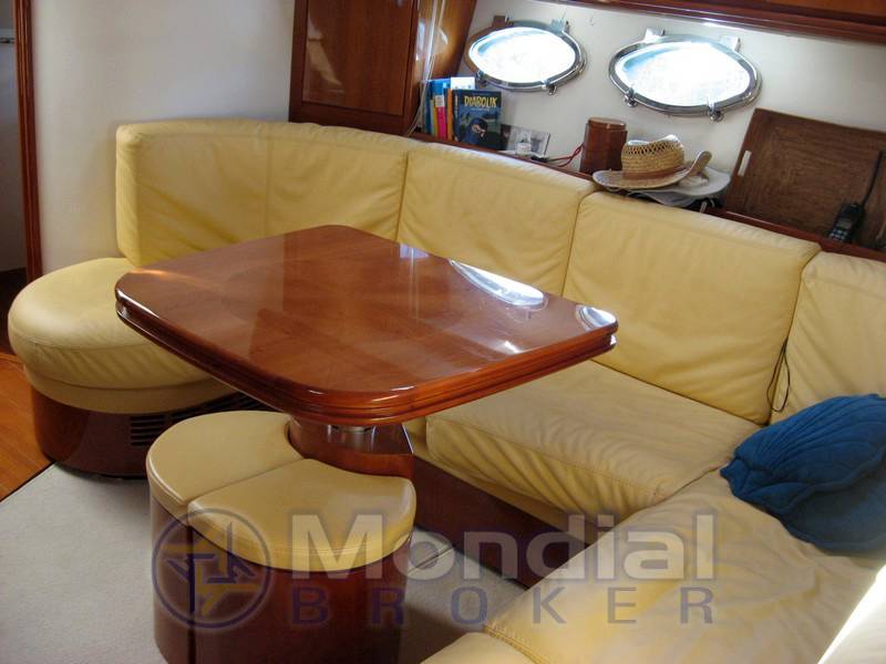 Pershing 54