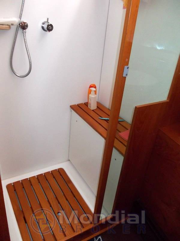 Wauquiez 55 pilot saloon