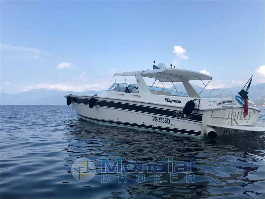 Magnum marine 53