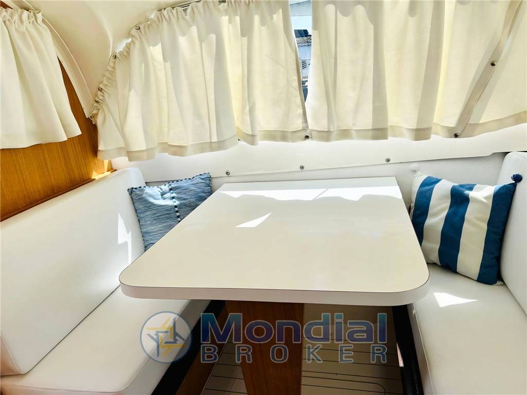 Bertram 31