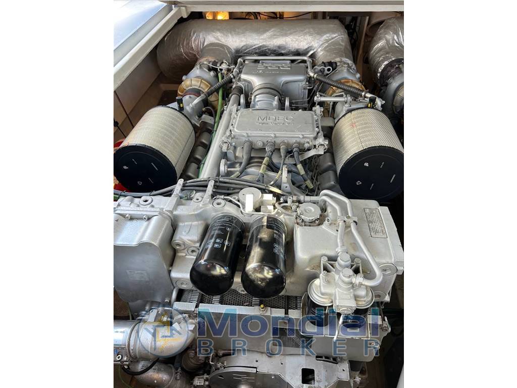 Magnum marine 63
