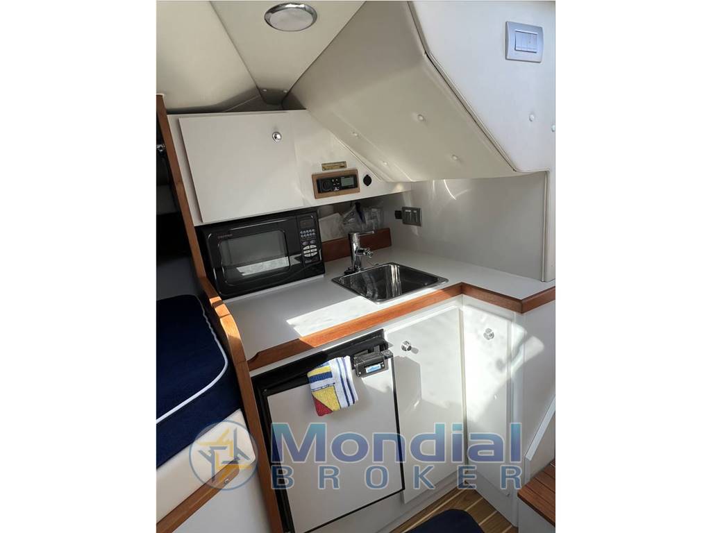 Tiara yachts 2900 coronet