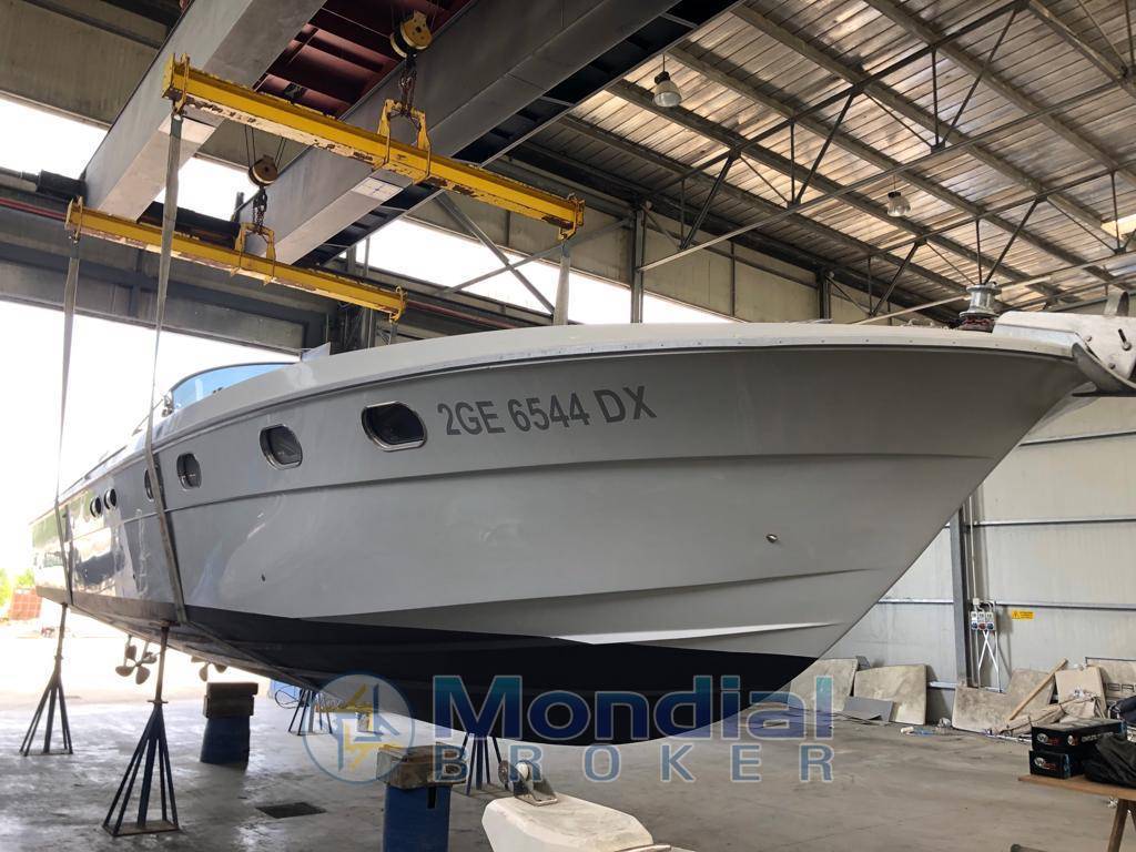 Magnum marine 40