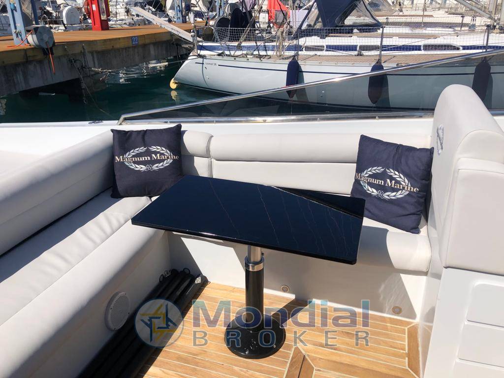 Magnum marine 40