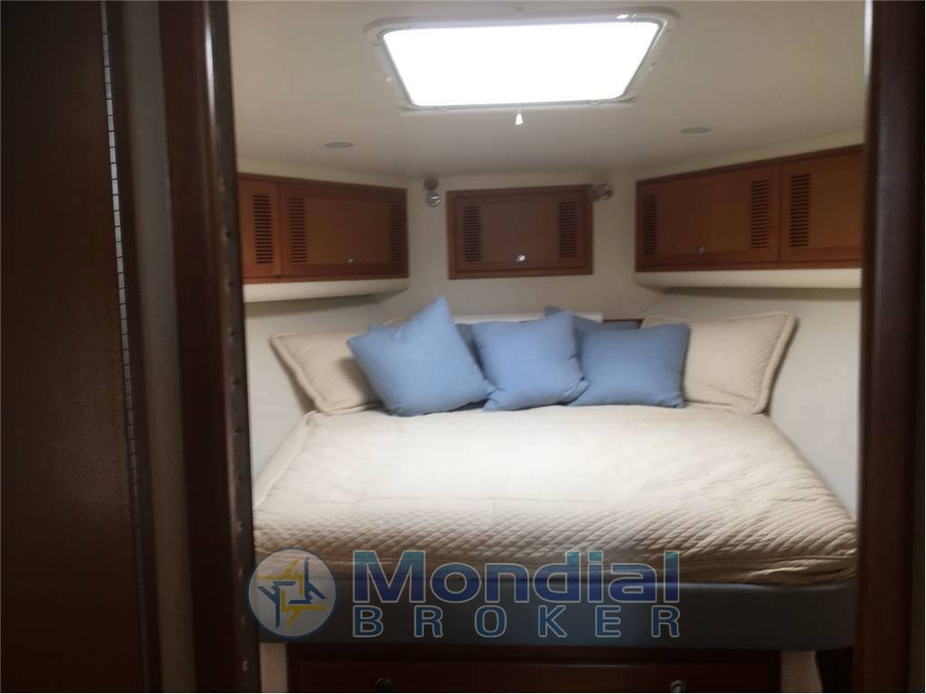 Cabo yachts 45 express