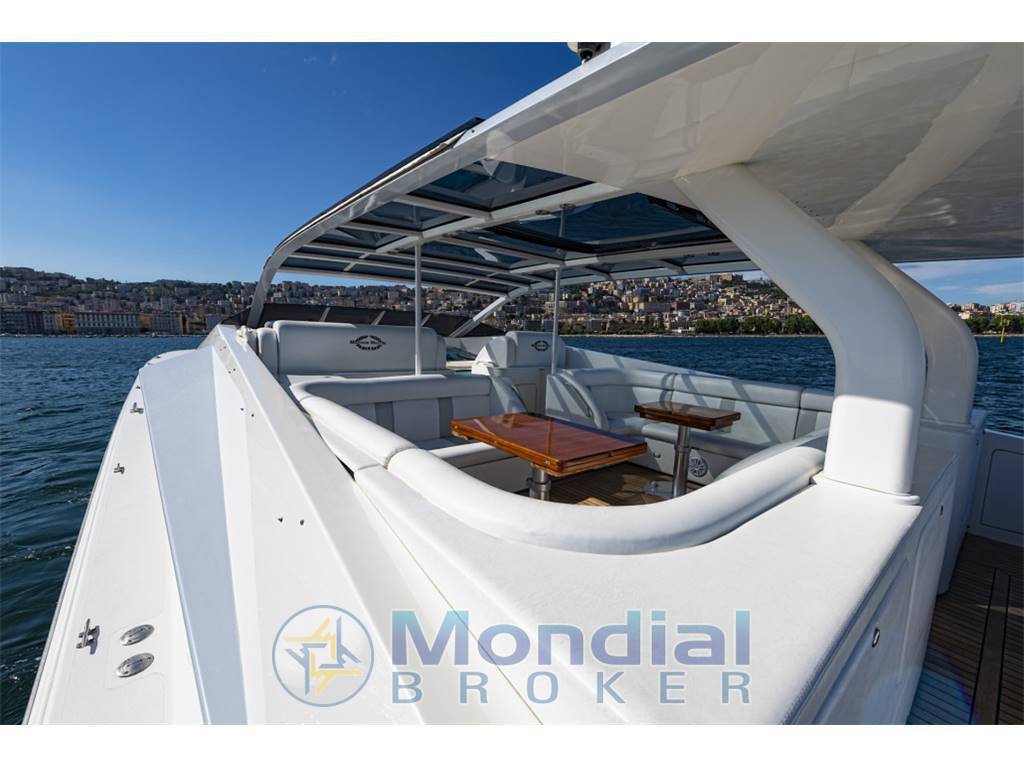 Magnum marine 80