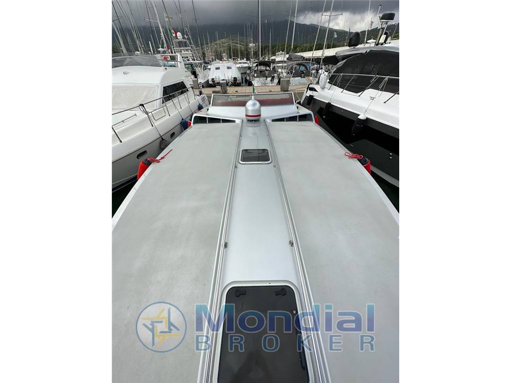 Magnum marine 50