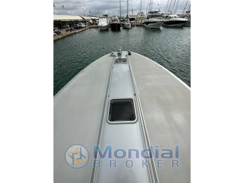 Magnum marine 50