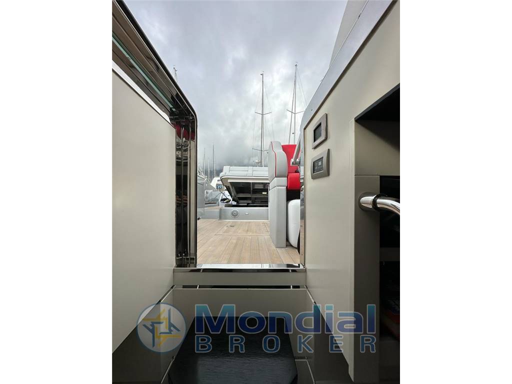 Magnum marine 50