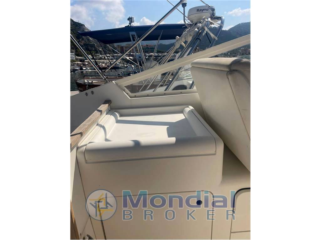 Bertram 28 moppie