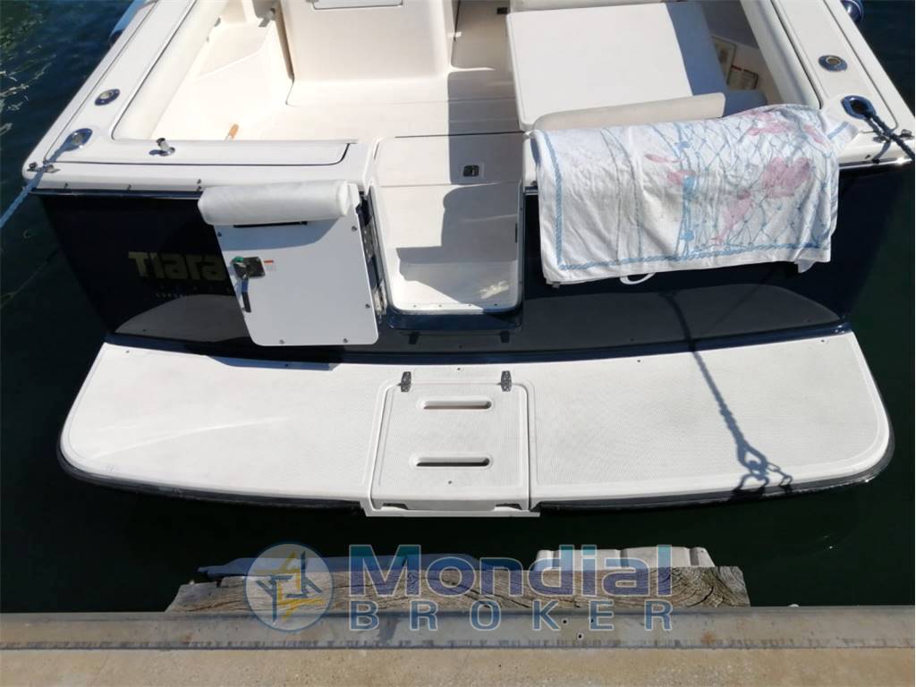 Tiara yachts 2900
