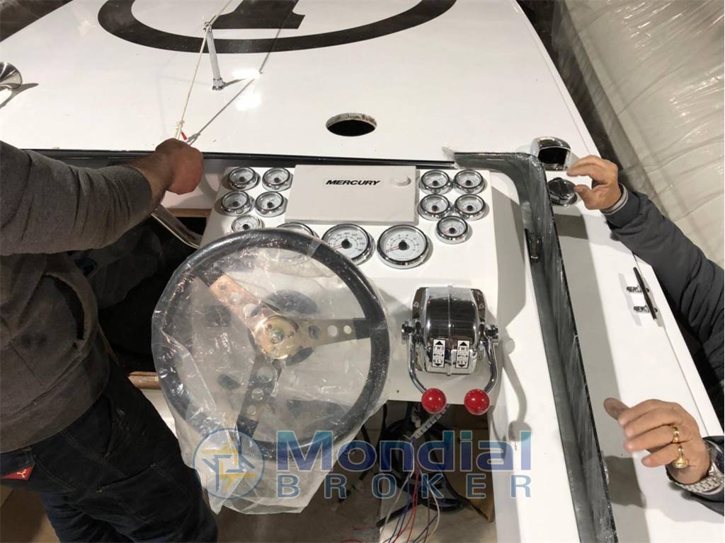 Magnum marine 27