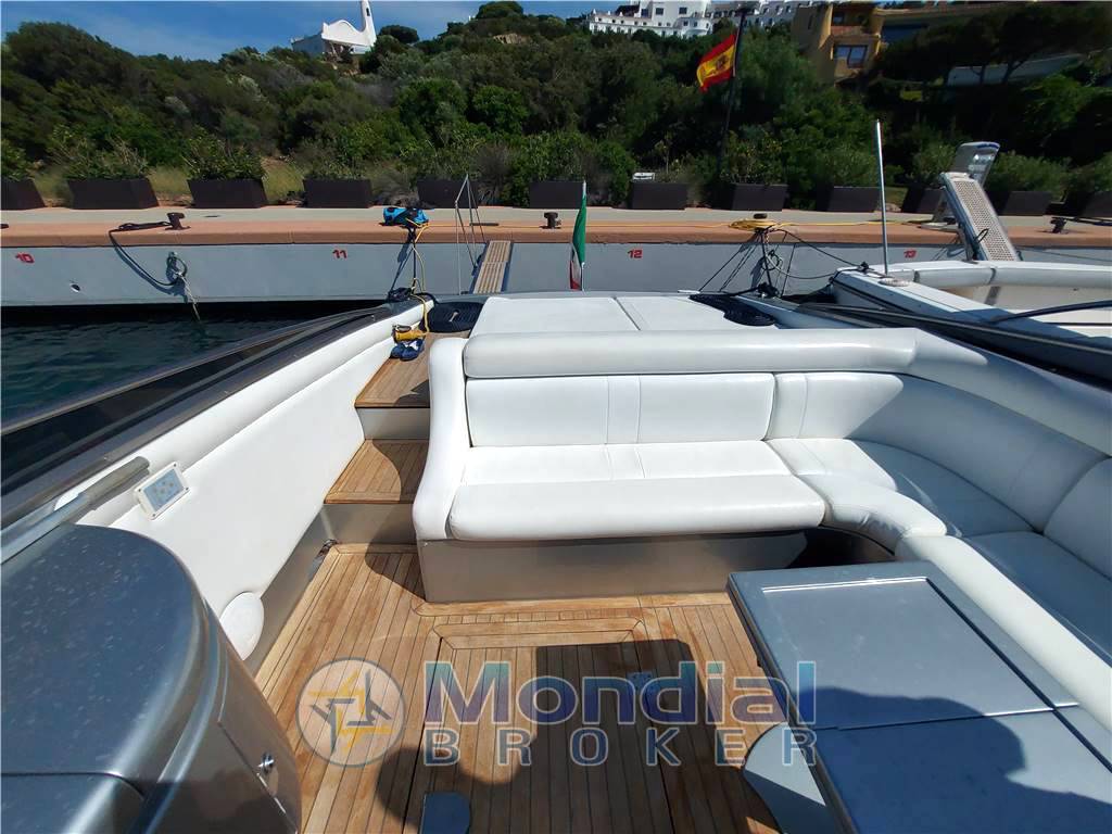 Magnum marine 44