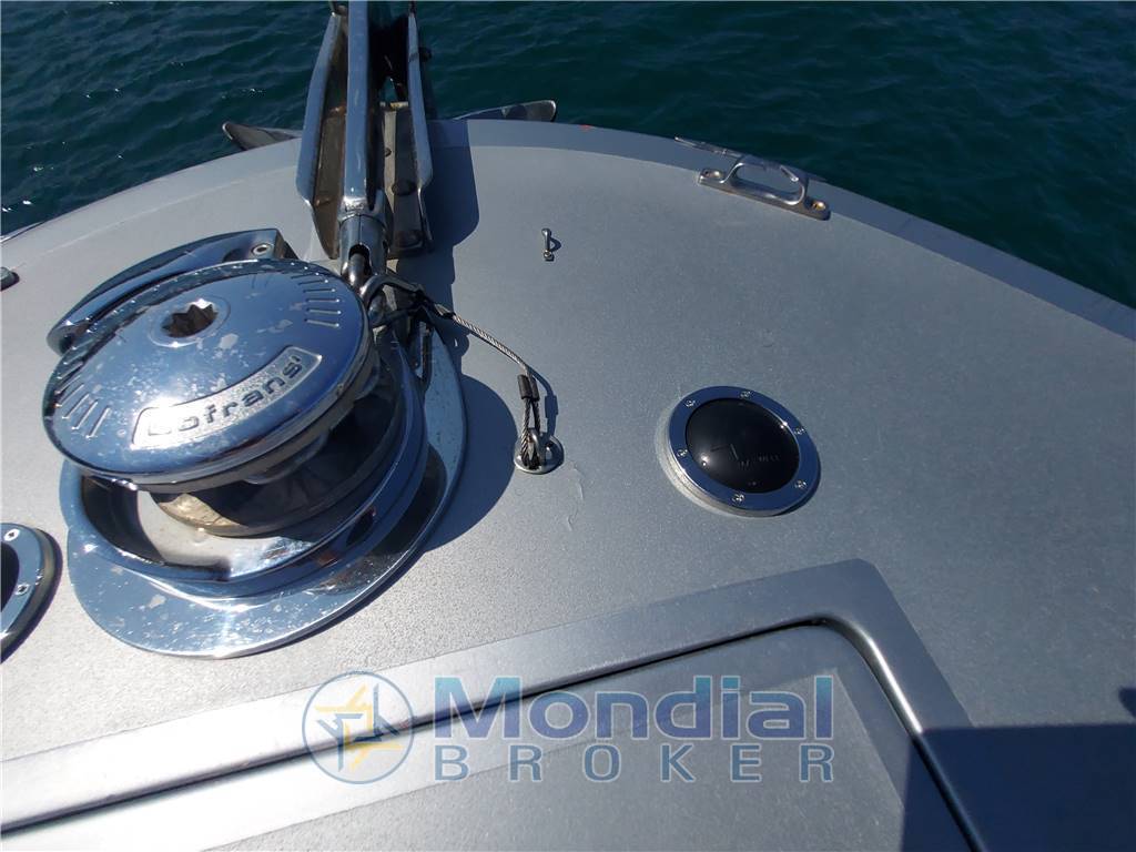 Magnum marine 44