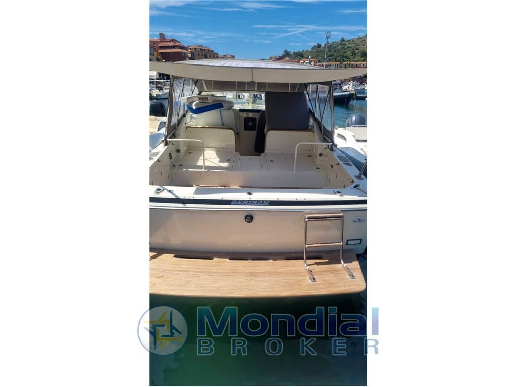 Bertram 28 moppie