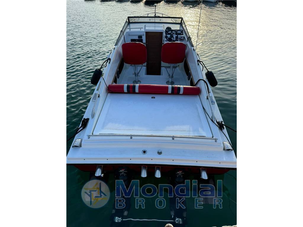 Magnum marine 27 sport sedan