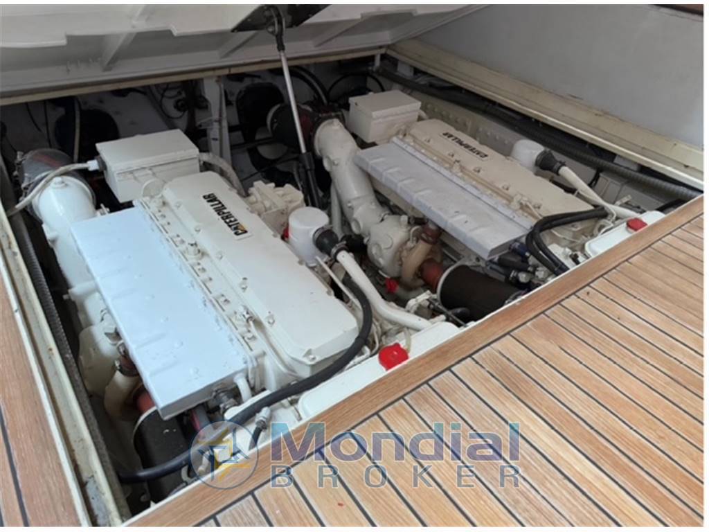 Magnum marine 38