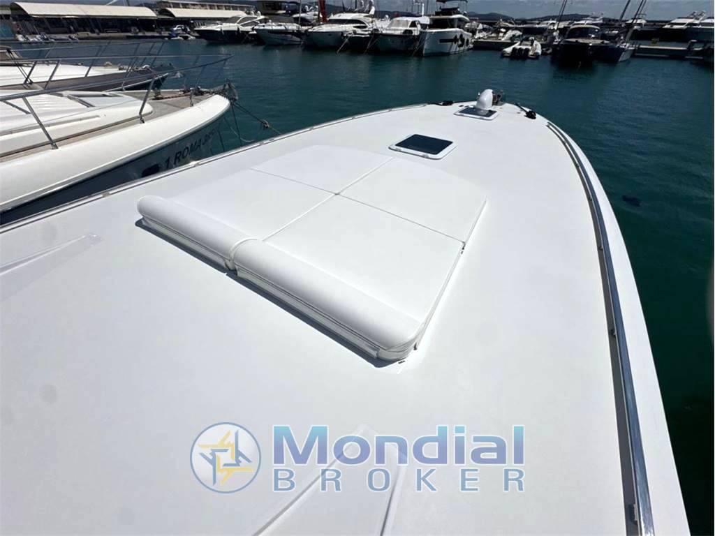 Magnum marine 63