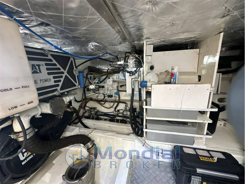 Magnum marine 63