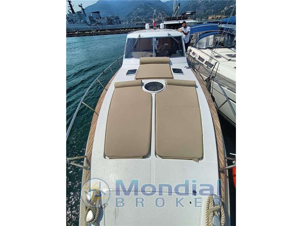 Cantieri di loano Blizzard 43 - central agency