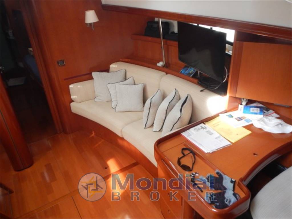 Beneteau 57