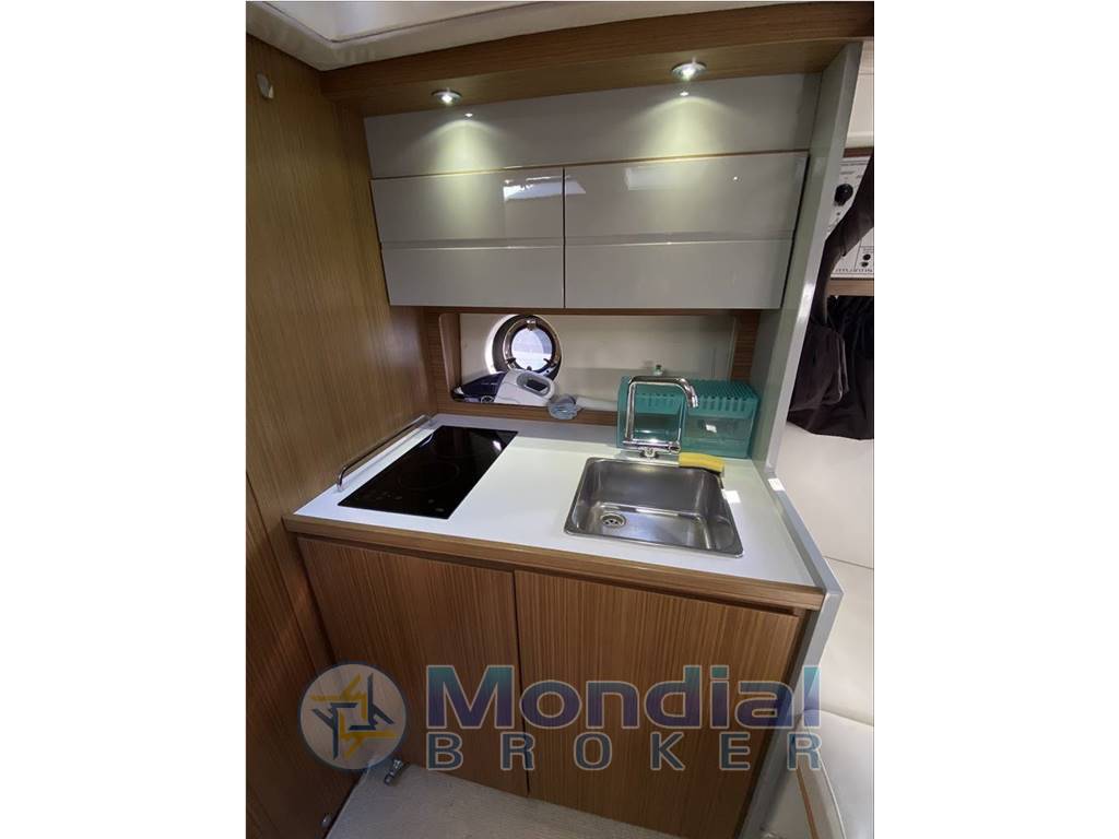 Azimut Atlantis 34