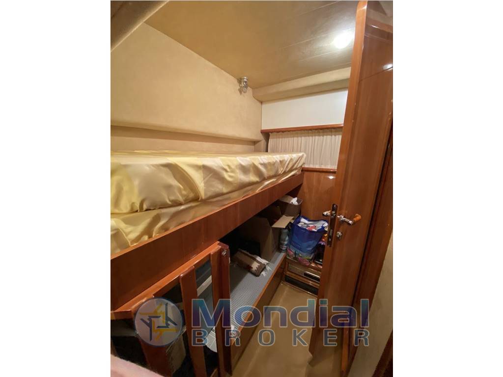 Ferretti 680 fly