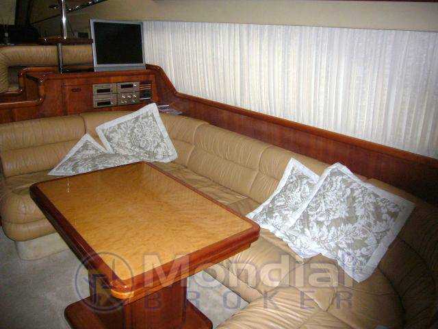 Ferretti 53