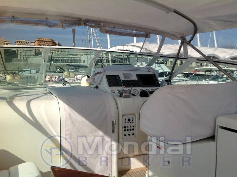 Hatteras 39 sport express