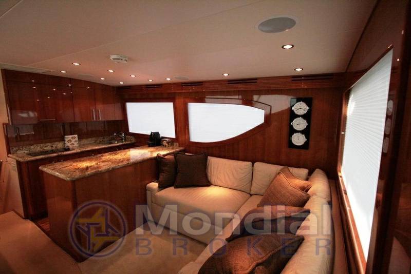 Hatteras 50