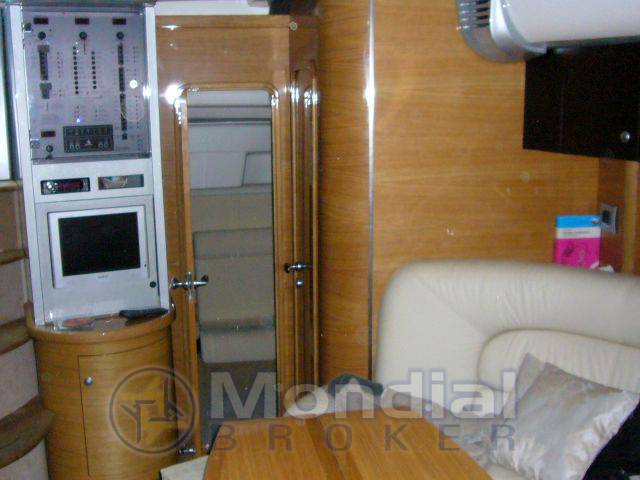 Cranchi 47