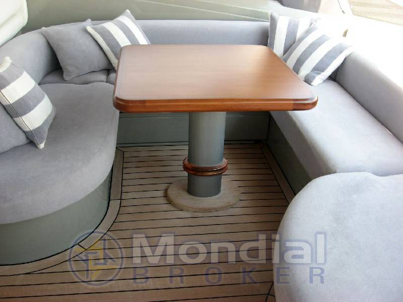 Baia Azzurra 63