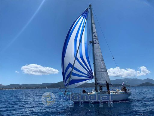 Nautor Swan 38