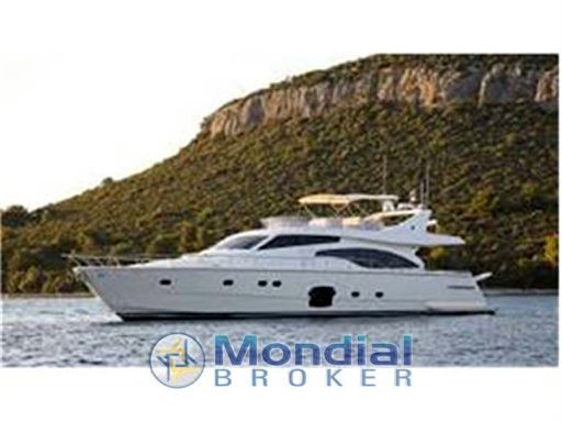 Ferretti 680 fly