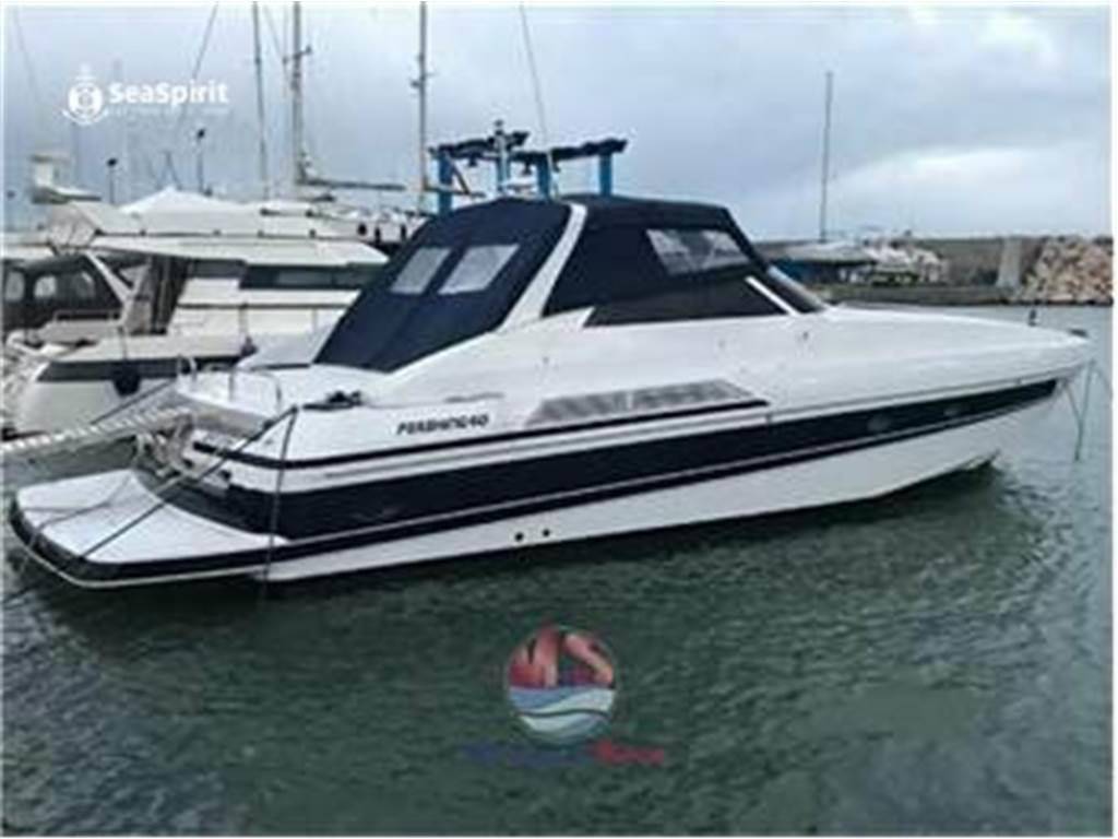 Pershing 40