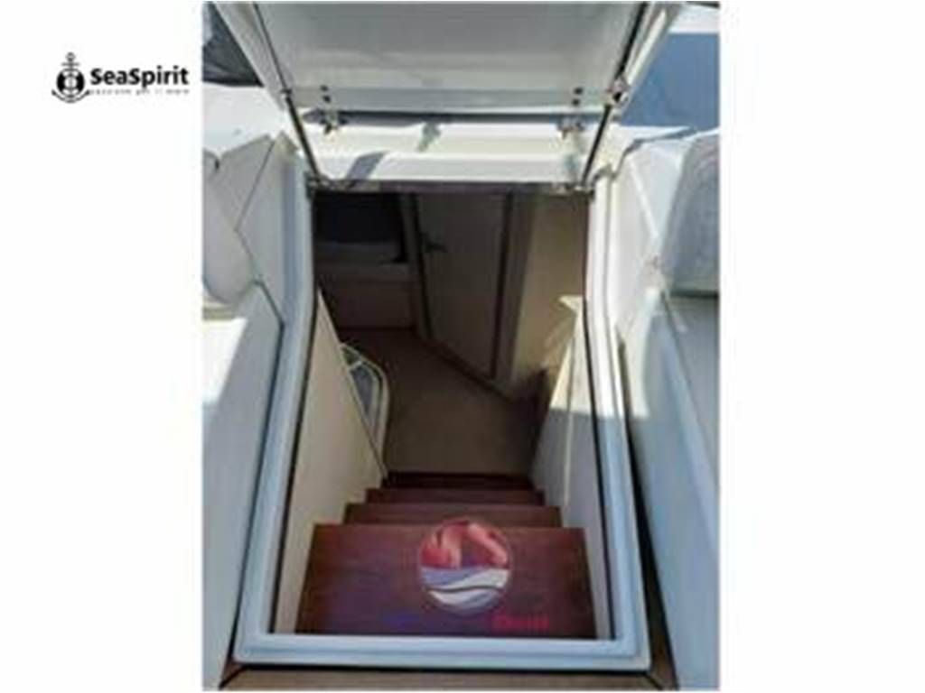 Pershing 40
