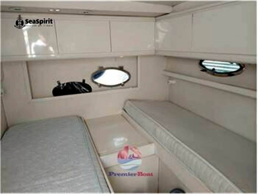 Pershing 40