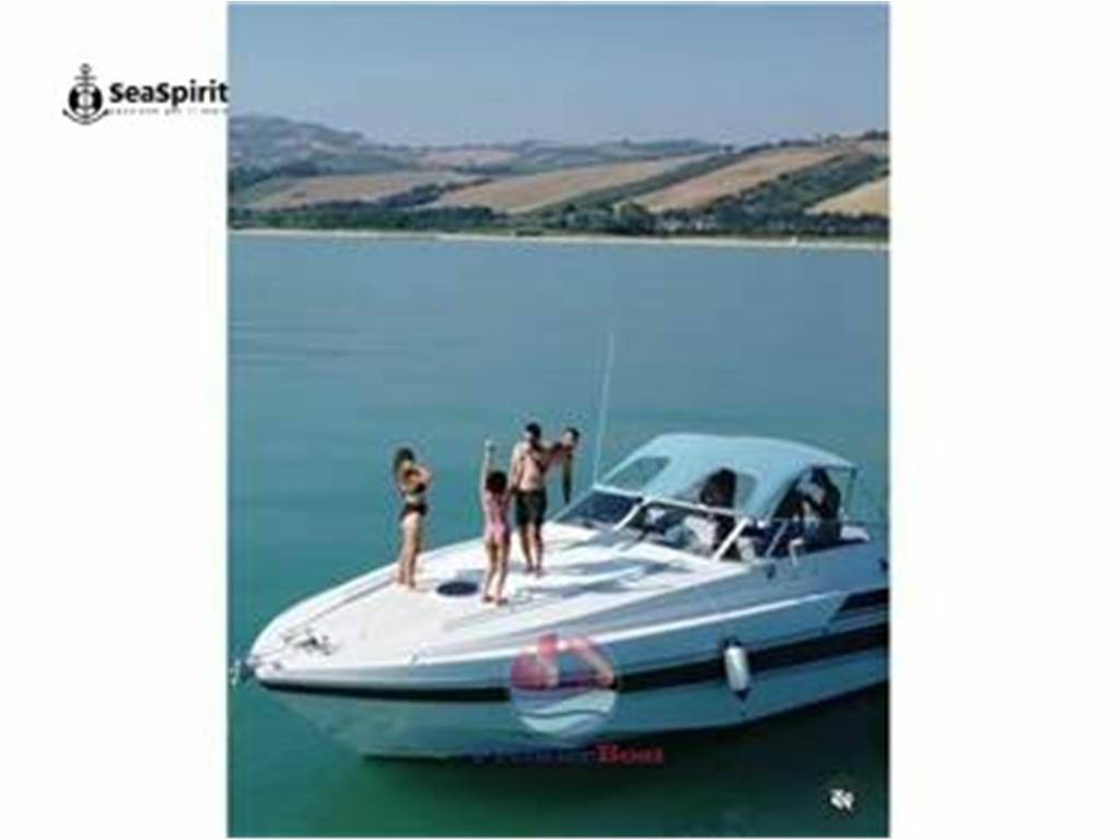 Pershing 40