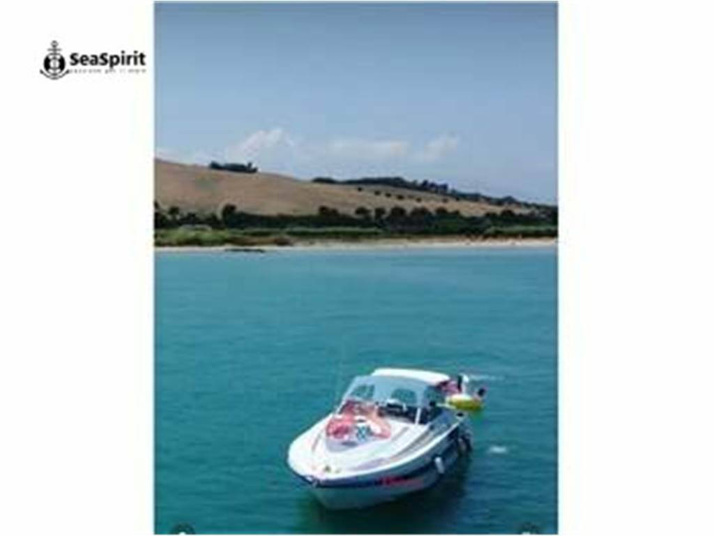 Pershing 40