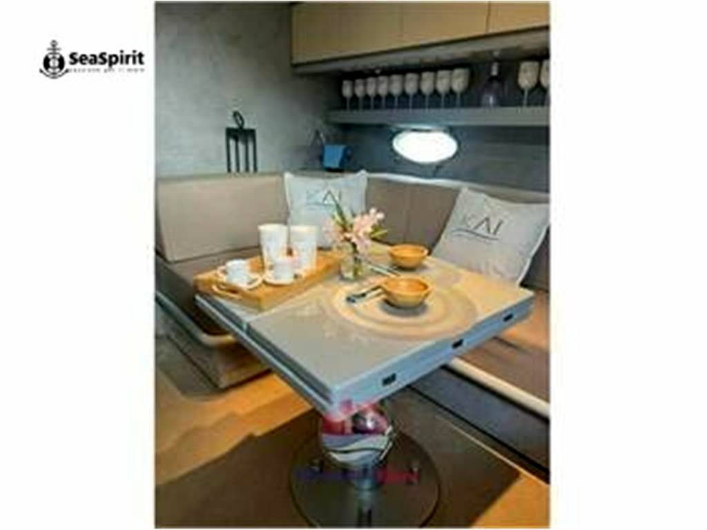 Pershing 40